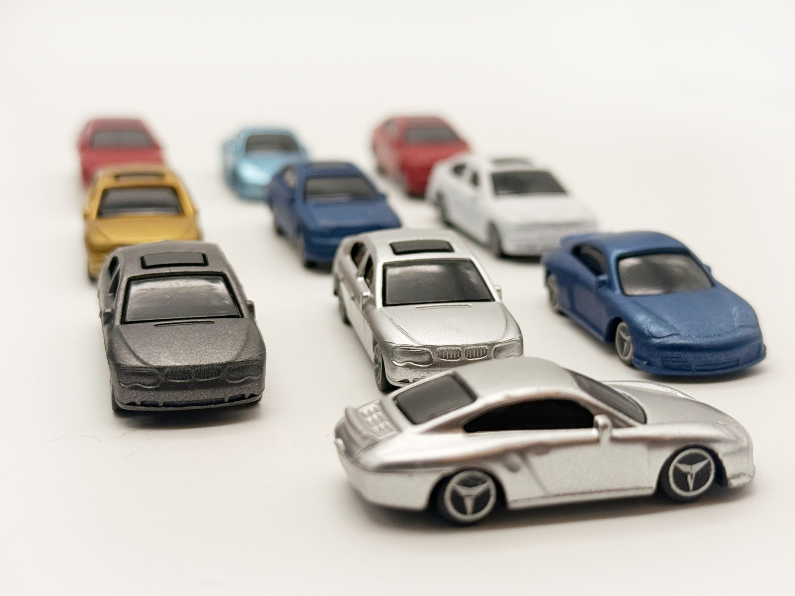 10 Stk.1:87 H0 Miniatur Autos Fahrzeuge Landschaft Modellbau Eisenbahn