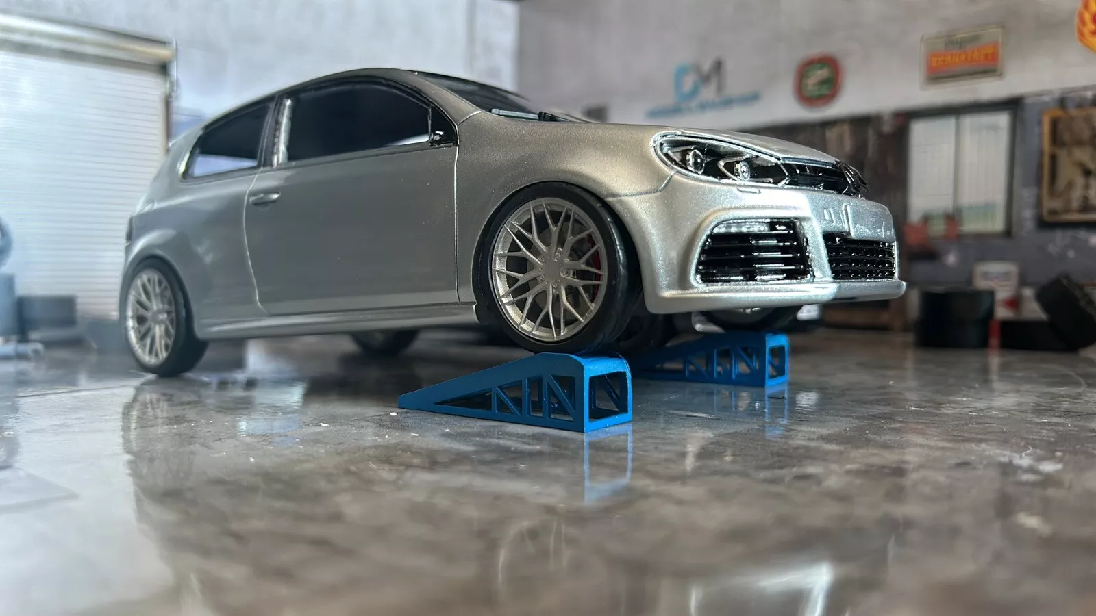 Rampe Auffahrrampe 1:18 Modellauto Modellbau Diorama Werkstatt