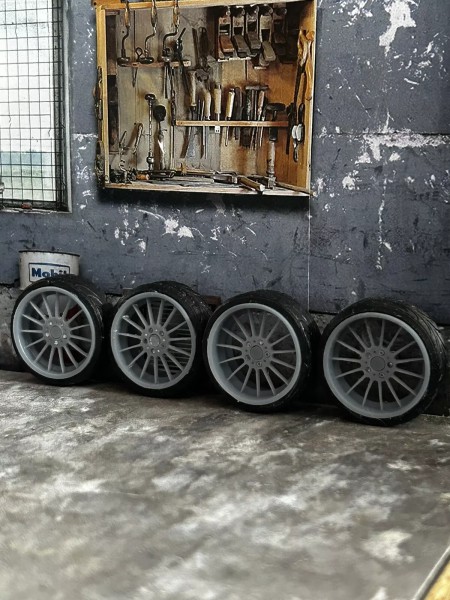 Modellbau Felgen 17“ Modellauto Tuning 1:18 Styling 32